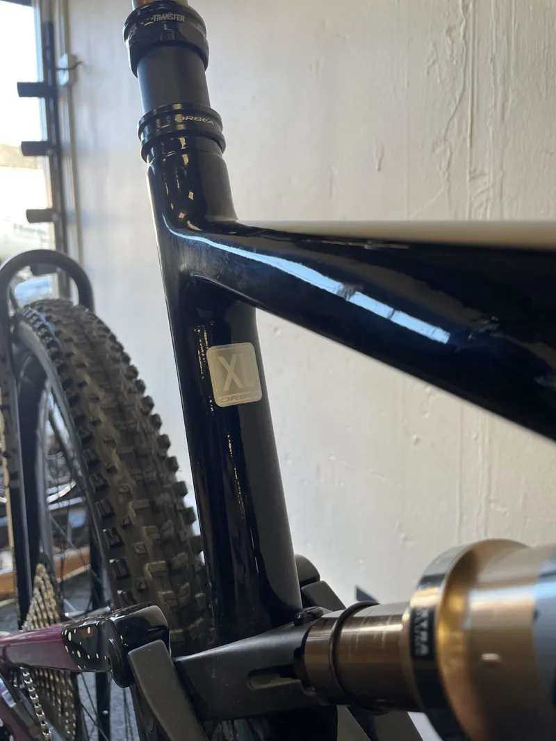 Orbea Rise M10 MyO Electric Mountain Bike 2021 XL Black/Purple-2